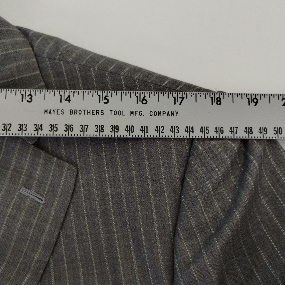 Isaia Napoli Chalk Stripes Men’s Blazer Size 42R - Picture 6 of 13